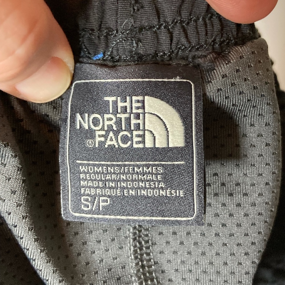 The North Face Class V Skort - Picture 11 of 14